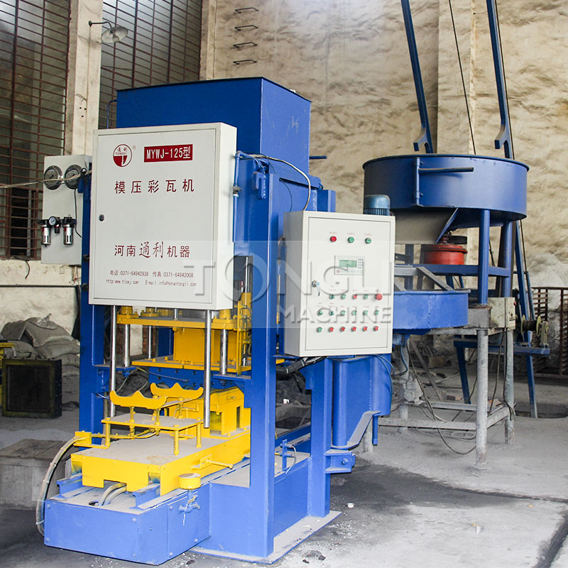 影響水泥彩瓦機(jī)壽命的因素有些？